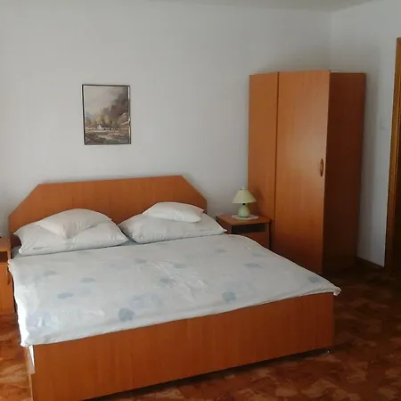Petrovics 1 Bük