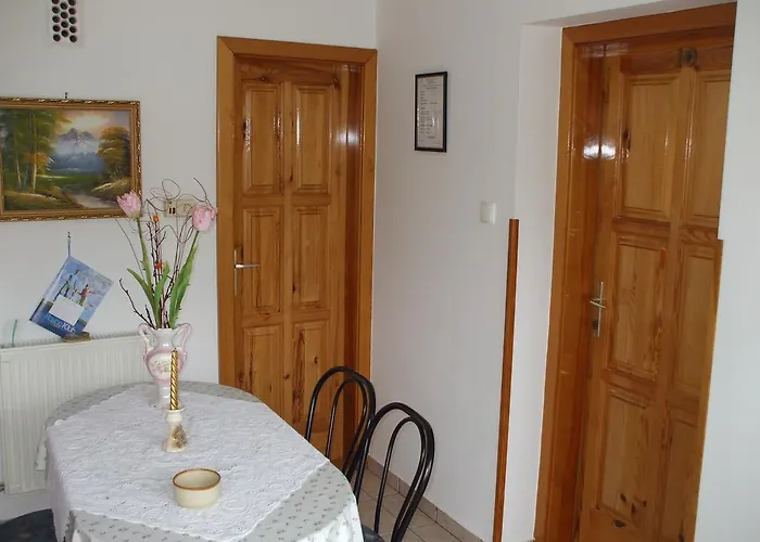 Petrovics Apartmanhaz 1 公寓 *